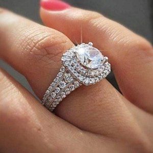 ♡New sterling silver white sapphire Ring